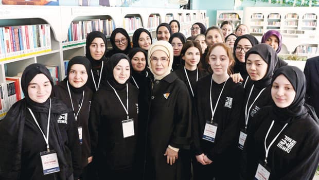 TOGEMDER’den 22 okula 22 kütüphane... Emine Erdoğan: Kütüphane okulların ruhudur