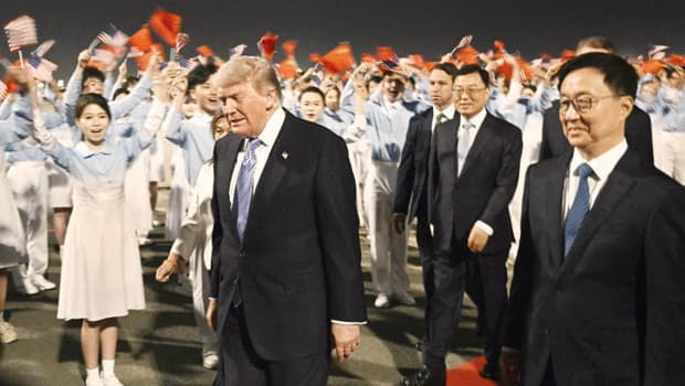 Dünyanın gözü Pekin’de... ABD Başkanı Trump, Çin’de