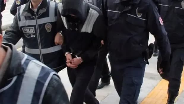 ATM'ler üzerinden akılalmaz tezgah: 102 bin dolarlık vurgun yaptılar | Eş zamanlı operasyonlarla yakalandılar