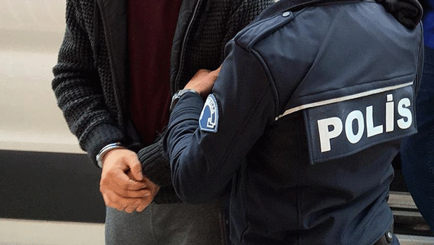 MİT’ten kredi kartı şebekesine operasyon: 3 şüpheli gözaltına alındı