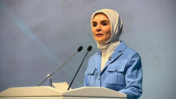 Başörtülü kadınlara yönelik nefret söylemi! Bakan Göktaş: Normalleşmesine izin vermeyeceğiz
