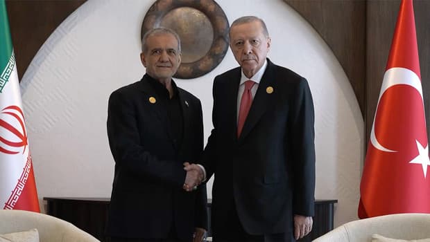 Son dakika.... Cumhurbaşkanı Erdoğan, İranlı mevkidaşı Pezeşkiyan görüştü