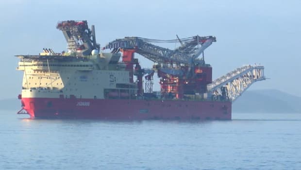 'JSD6000' İstanbul Boğazı'ndan geçiyor!