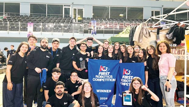 Darüşşafakalı gençler NASA partneri oldu
