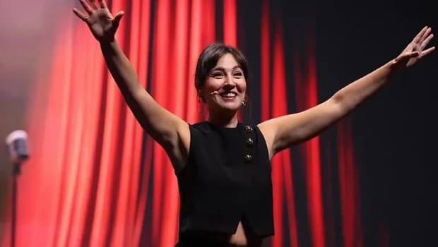Kanuni hakkındaki sözler nedeniyle yargılanıyordu: Komedyen Tuba Ulu'ya 5 ay hapis