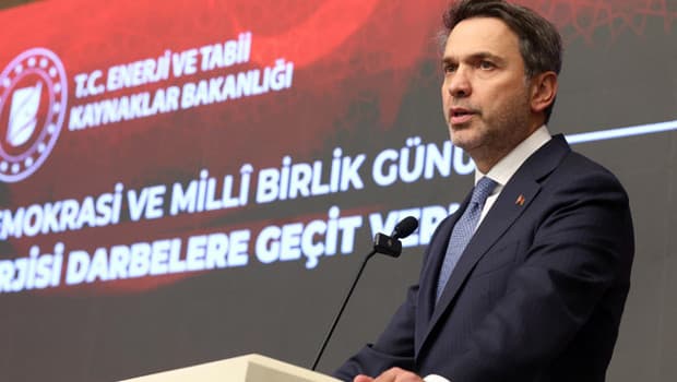 Bakan Bayraktar: O gece yüreğin gücü, çeliğin gücünü yendi