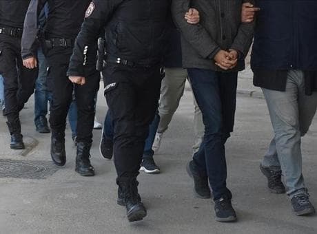 Sınır hattında 3 aylık takip! 200 düzensiz göçmenin sevkini organize etmişler