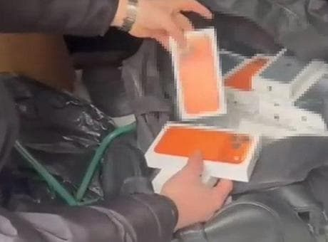 İstanbul'da kaçak cep telefonu operasyonu: 9 şüpheli yakalandı