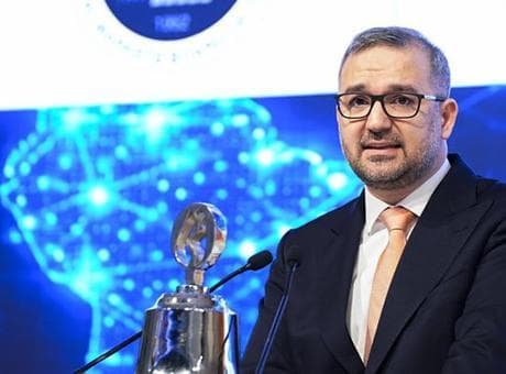 TCMB Başkanı Karahan: Kısa sürede yüksek kazanç vadeden önerilere karşı dikkatli olmak gerekiyor