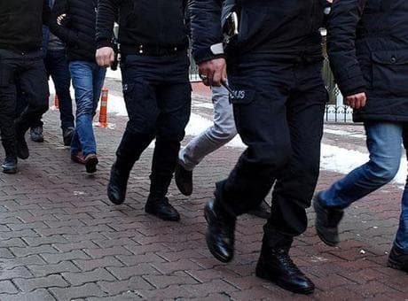 CHP'nin Saraçhane'deki mitinginde taşkınlık çıkardıkları iddiasıyla yakalanan 35 kişiden 4'ü adliyede