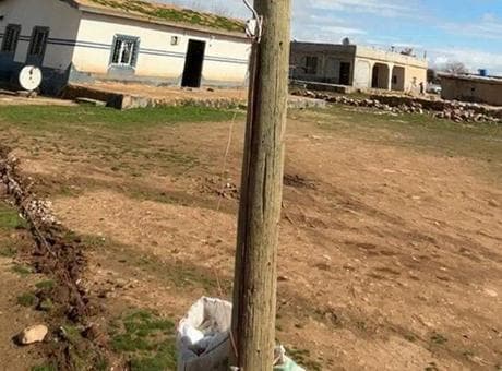 Elektrik direğinin içinden kaçak hat çıktı! Kullandıkları yöntem şaşkına çevirdi