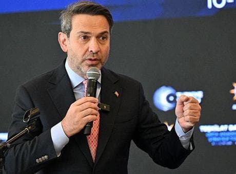 Bakan Bayraktar: Türkiye dünyanın en büyük derin deniz filosuna sahip 4. ülkesi oldu