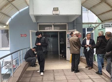 Mersin'de aile tatili kabusa döndü! Şüpheli zehirlenme iki kardeşi hayattan kopardı