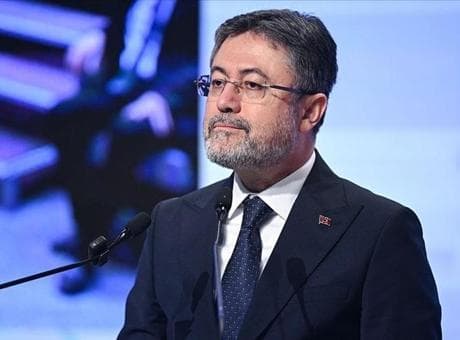 Bakan Yumaklı: 'Önümüze yeni ve daha büyük hedefler koyuyoruz'