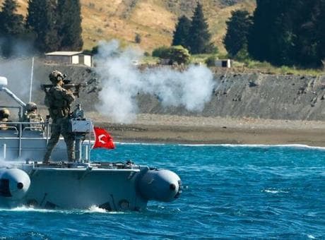 'Uzun soluklu strateji' diyerek duyurdular! Denklem değişti: 'Türkiye neden radarda?'