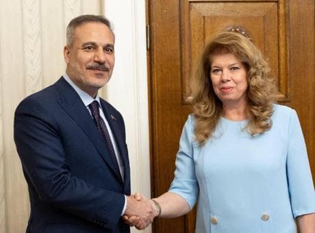 Dışişleri Bakanı Hakan Fidan, Bulgaristan Cumhurbaşkanı Yotova tarafından kabul edildi