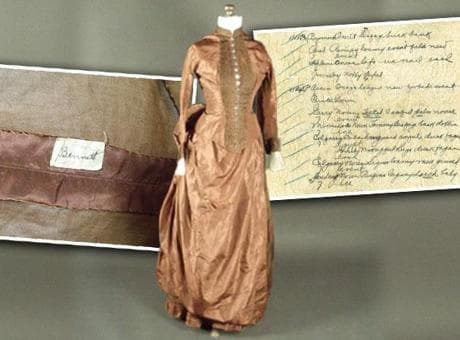 130 yıllık gizem çözüldü! İşte antika elbiseden çıkan şifreli notların sırrı