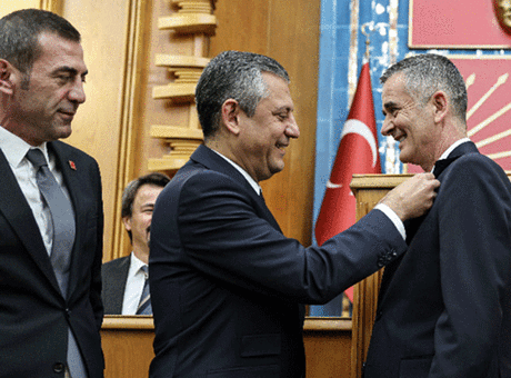Son dakika... Sakarya Milletvekili Ümit Dikbayır CHP'den istifa etti