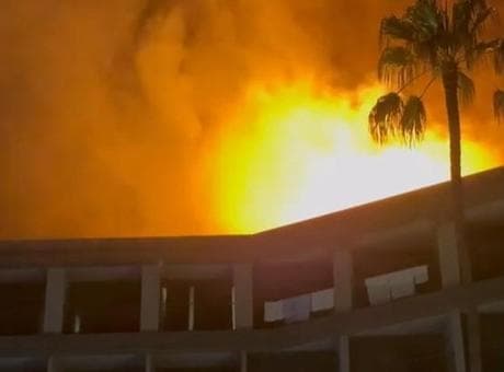Alanya'da otelde yangın! Konaklayan misafirler tahliye edildi