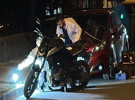 Sultangazi’de motorlu şüpheliler tartıştıkları kişiyi silahla ağır yaraladı