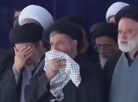 İran'da Hamaney'e tarihi veda! Üç oğlu gözyaşı döktü... Gözler tek bir ismi aradı