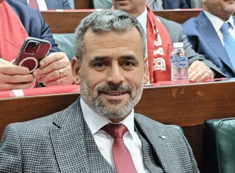 Afyonkarahisar'da belediye başkanına bıçaklı saldırı! Oğlu yaralandı