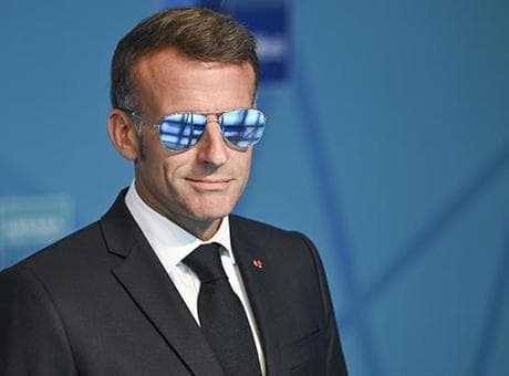Fransa Cumhurbaşkanı Macron neden güneş gözlüğü takıyor? Sırrı ortaya çıktı
