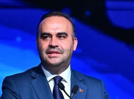 Bakan Kacır'dan NATO Zirvesi'ne ilişkin önemli değerlendirme