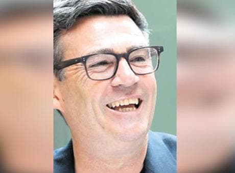 Andy Burnham başbakanlığa doğru