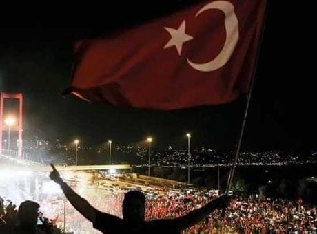 FETÖ'nün 15 Temmuz ihanetine giden 8 aylık süreç deşifre edildi