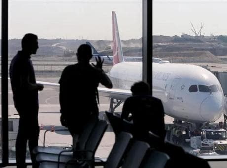 Yeni pasaport kuralı geldi, 15 yaşındaki çocuk ülkede mahsur kaldı! 'Uçağa binemezsin'