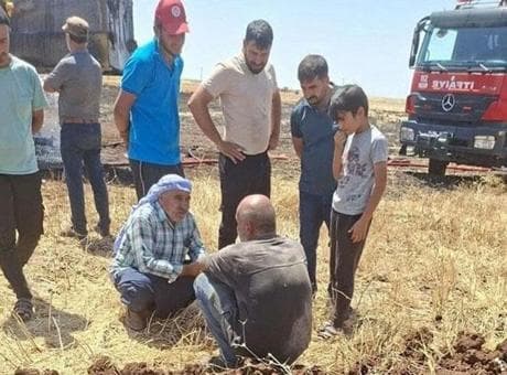Köylülerden alkışlanacak hareket! Yanan biçerdöver için para topladılar: Eli boş dönse şerefimiz kabul etmezdi