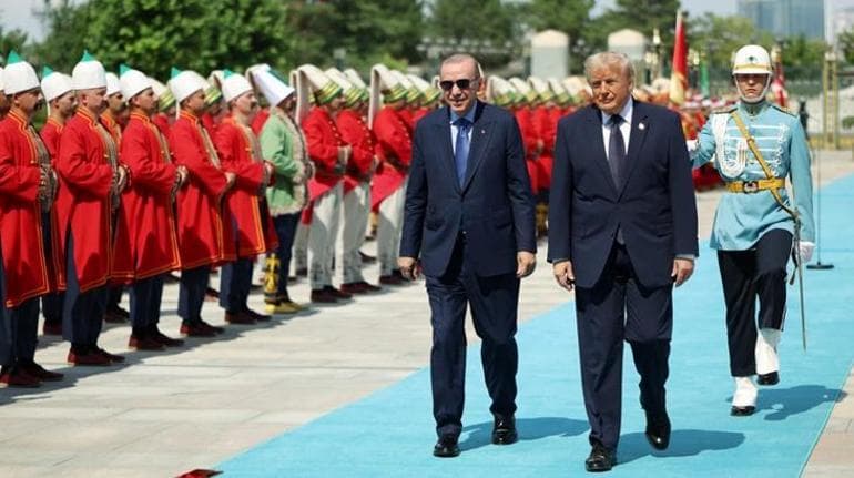 NATO Zirvesi'ne Yeniçeri damgası! Prof. Dr. Erhan Afyoncu Beştepe'deki karşılamayı yorumladı: 'Reddedilen miras' tartışma bile olmadı