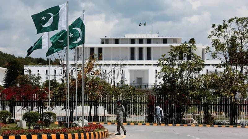 İran’ın Pakistan Büyükelçisi paylaşımını sildi... Zamanlama soru işaretleri doğurdu